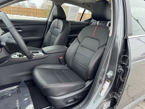 Certified 2025 Nissan Sentra SR w/ SR Premium Package image 25