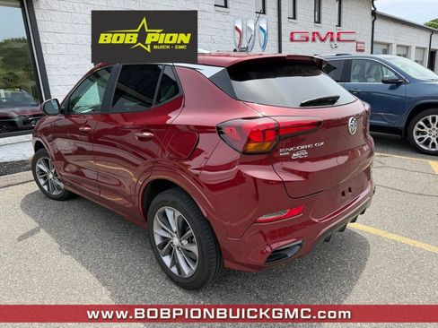 Used 2023 Buick Encore GX Select w/ Sport Touring Package AWD/4WD image 2