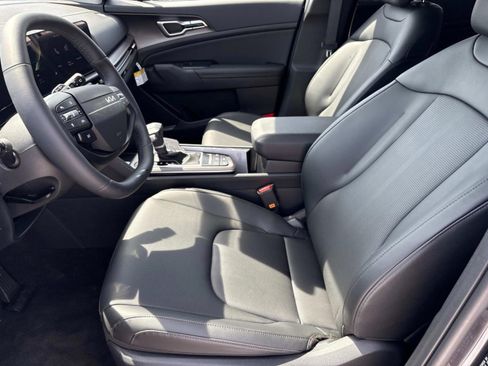 New 2026 Kia Sportage EX FWD image 22