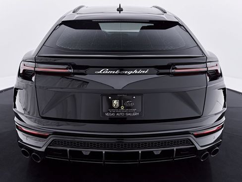 Used 2022 Lamborghini Urus AWD/4WD image 26