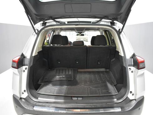 Certified 2023 Nissan Rogue SV AWD/4WD image 30