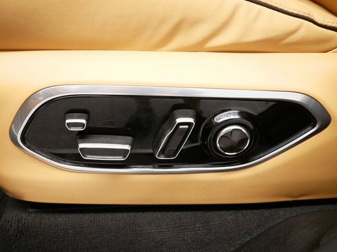 Used 2023 Jeep Grand Cherokee Summit image 39