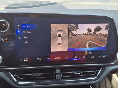 New 2026 Chevrolet Equinox EV RS image 13