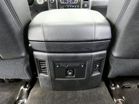 Used 2017 RAM 3500 Laramie Longhorn image 20