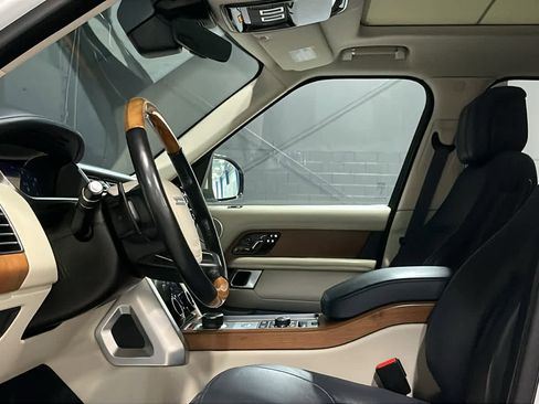 Used 2019 Land Rover Range Rover Supercharged AWD/4WD image 10