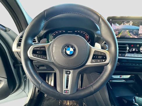 Used 2023 BMW X4 M40i w/ Premium Package image 11