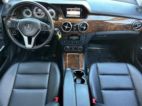 Used 2013 Mercedes-Benz GLK 350 4MATIC image 12