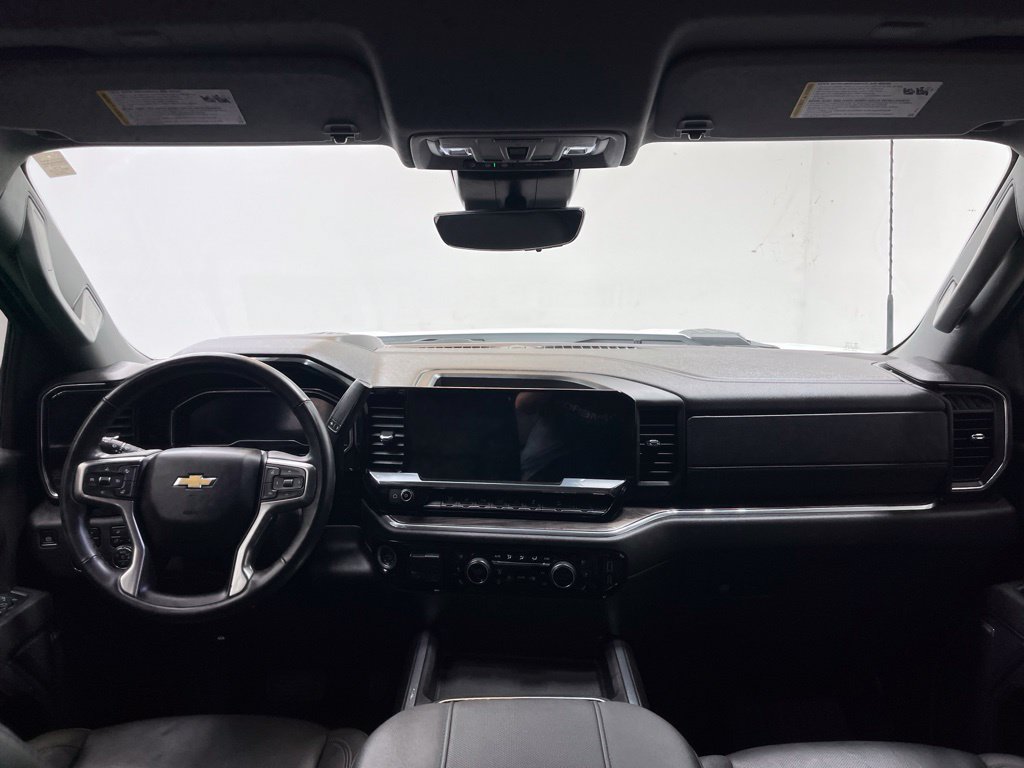 Used 2025 Chevrolet Silverado 2500 LTZ w/ LTZ Premium Package AWD/4WD image 19