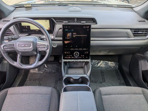 Used 2025 GMC Terrain Elevation FWD image 17