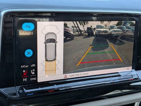 New 2026 Volkswagen Atlas SE image 22