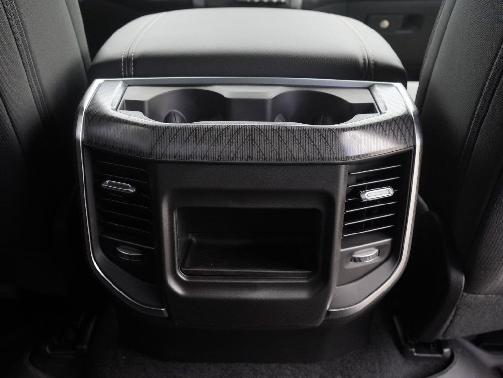 New 2026 RAM 1500 Big Horn AWD/4WD image 34