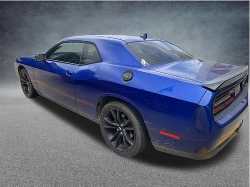 Used 2018 Dodge Challenger SXT Plus RWD image 35