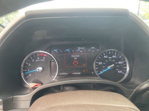 Used 2020 Ford F250 King Ranch w/ King Ranch Ultimate Package AWD/4WD image 12