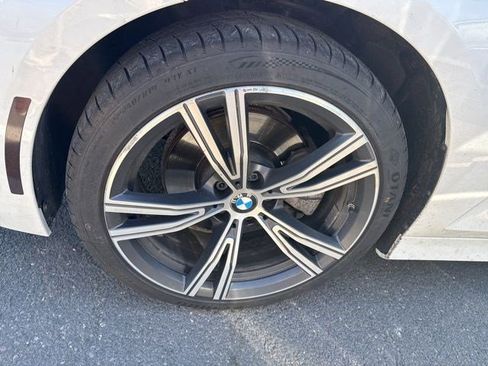 Used 2023 BMW 330i xDrive Sedan w/ Premium Package image 3