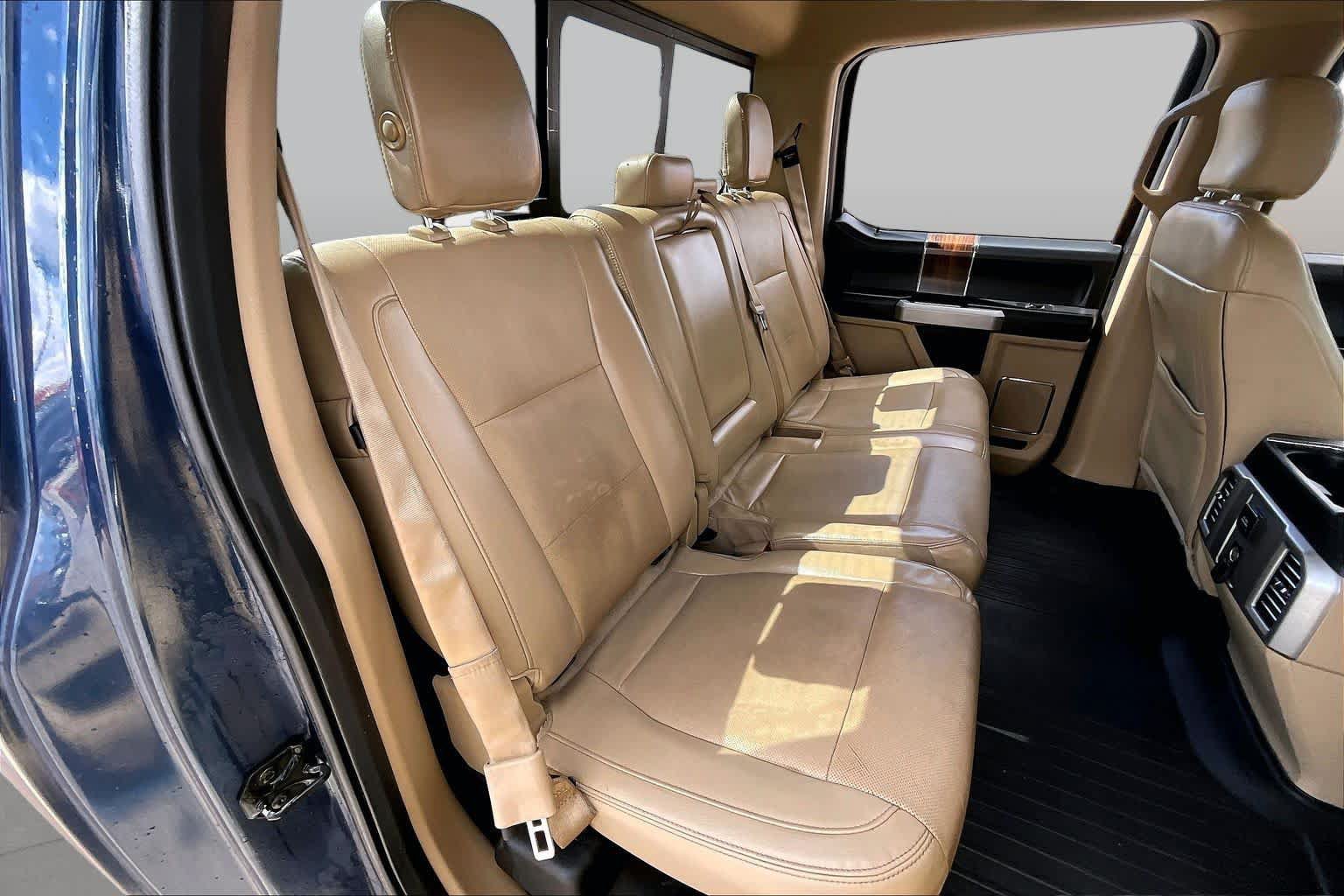 Used 2015 Ford F150 Lariat w/ Equipment Group 501A Mid RWD image 19