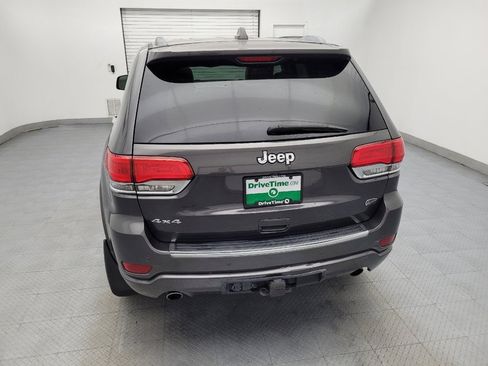 Used 2017 Jeep Grand Cherokee Overland image 6