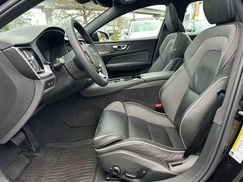 Certified 2024 Volvo S60 T8 Ultimate image 18