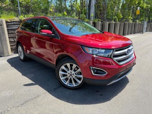 Used 2018 Ford Edge Titanium w/ Canadian Touring Package AWD/4WD image 4