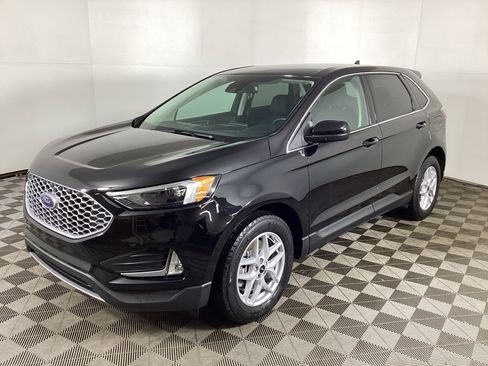 Used 2024 Ford Edge SEL w/ Convenience Package AWD/4WD image 5