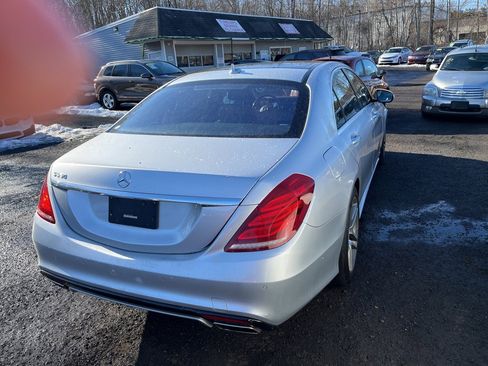 Used 2016 Mercedes-Benz S 550 Sedan image 5