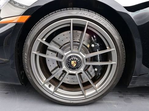 Certified 2022 Porsche 911 50th Anniversary Edition AWD/4WD image 6