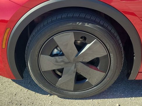 New 2026 Toyota Prius Plug-In Hybrid image 17