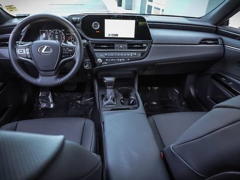 Used 2025 Lexus ES 350 FWD image 17