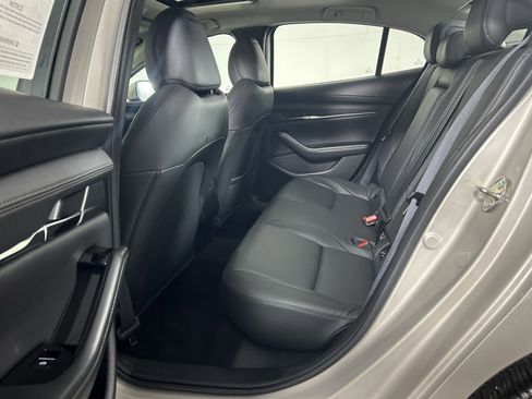 Used 2025 MAZDA MAZDA3 s image 11