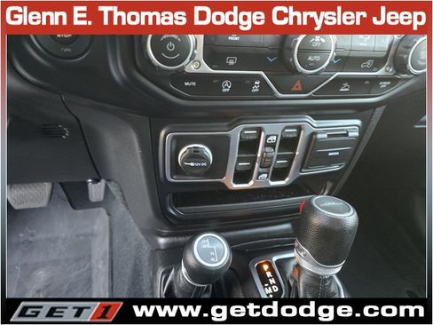 Certified 2023 Jeep Gladiator Willys image 14