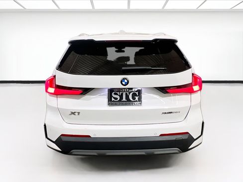 Used 2023 BMW X1 xDrive28i image 5