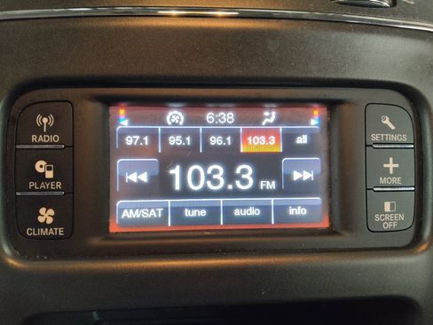 Used 2020 Dodge Journey SE w/ SE Popular Equipment Group FWD image 25
