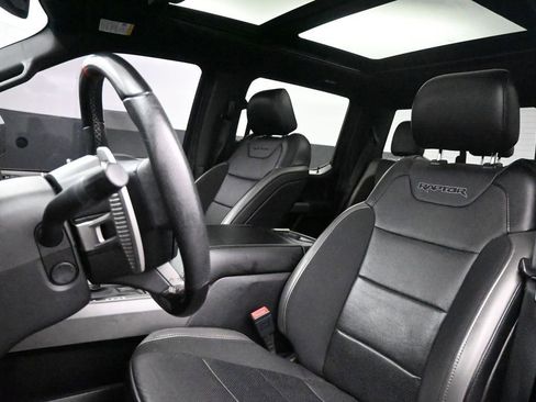 Used 2020 Ford F150 Raptor w/ Equipment Group 802A Luxury AWD/4WD image 12