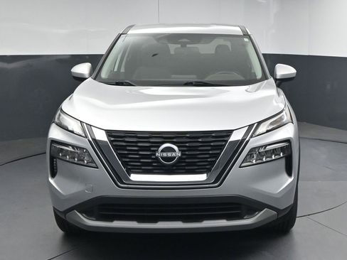 Certified 2023 Nissan Rogue SV AWD/4WD image 2