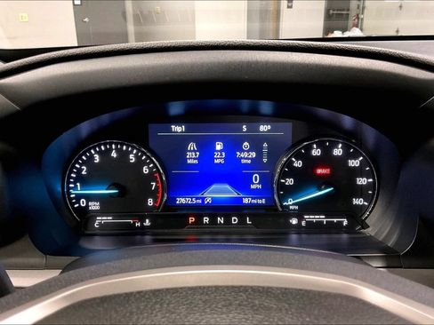 Used 2023 Ford Explorer XLT w/ Equipment Group 202A AWD/4WD image 14