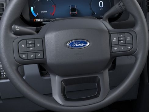 New 2026 Ford F250 XLT w/ XLT Premium Package AWD/4WD image 14