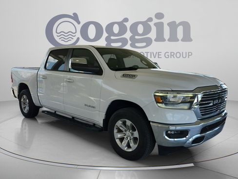 Used 2023 RAM 1500 Laramie AWD/4WD image 7