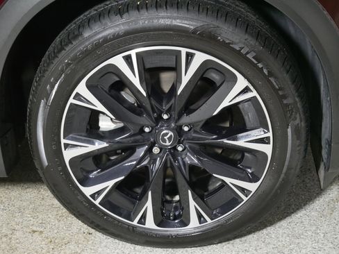 Used 2024 MAZDA CX-90 Plug-In Hybrid w/ Premium Pkg image 15