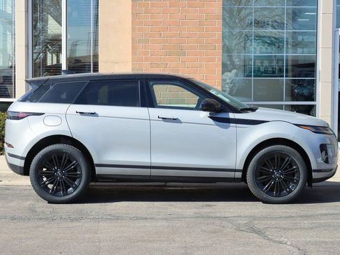 Used 2026 Land Rover Range Rover Evoque S image 8