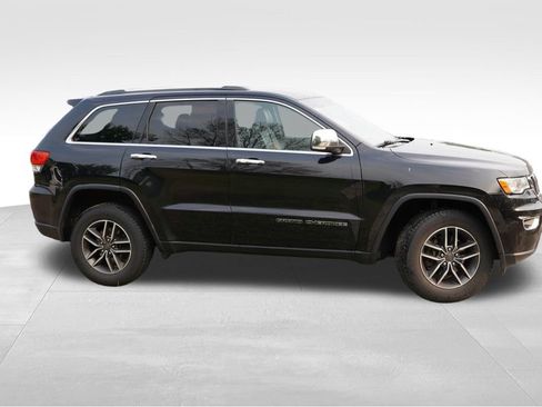 Used 2019 Jeep Grand Cherokee Limited AWD/4WD image 2