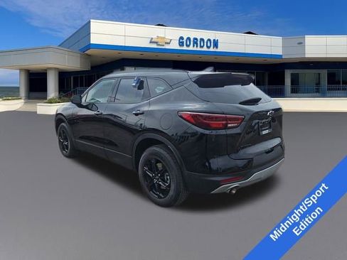 Used 2023 Chevrolet Blazer LT w/ Convenience Package image 3