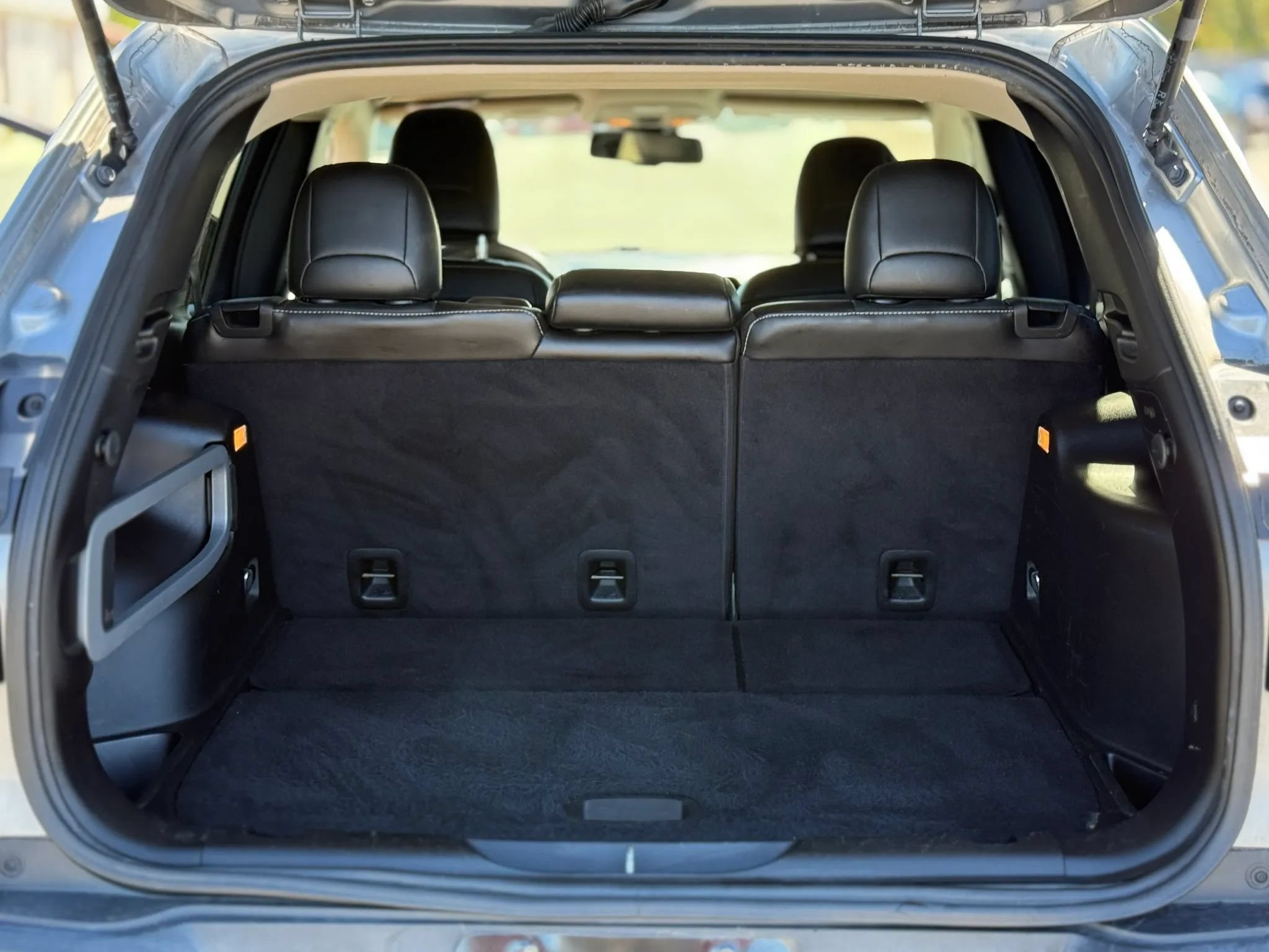 Used 2015 Jeep Cherokee Limited AWD/4WD image 28