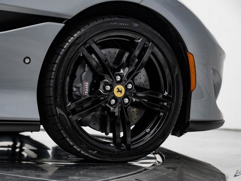Used 2019 Ferrari Portofino image 88