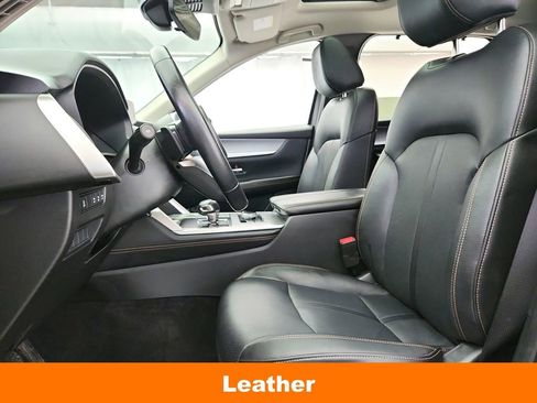 Used 2025 MAZDA CX-90 3.3 Turbo w/ Preferred Package AWD/4WD image 11