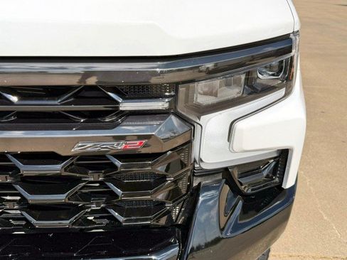 Certified 2024 Chevrolet Silverado 1500 ZR2 w/ Technology Package AWD/4WD image 9