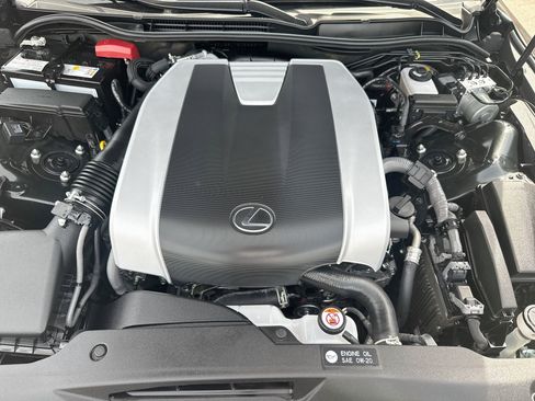 Used 2026 Lexus IS 350 F Sport w/ Accessory Package Z1 RWD image 33