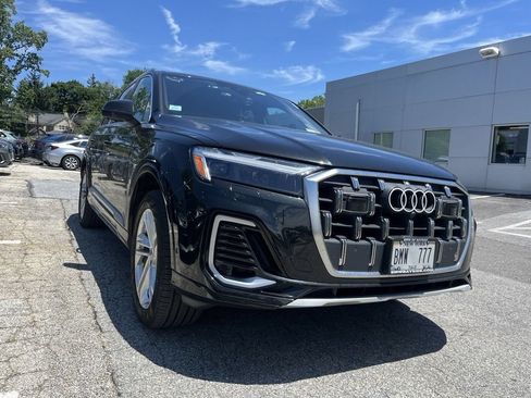 Used 2025 Audi Q7 2.0T Premium AWD/4WD image 2