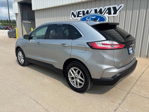 Certified 2023 Ford Edge SEL w/ Convenience Package AWD/4WD image 7