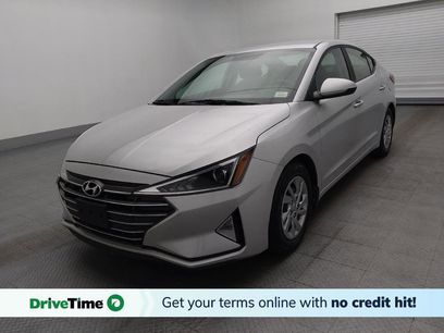 Used 2019 Hyundai Elantra SE w/ Cargo Package