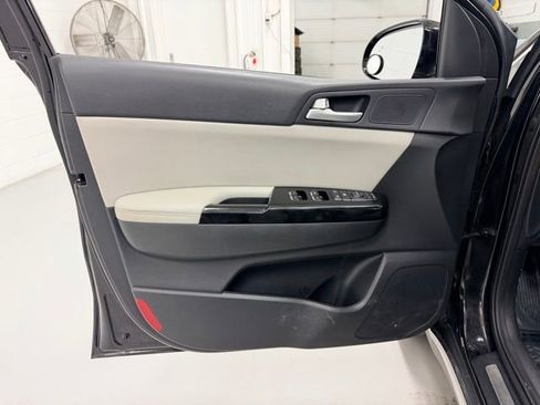 Used 2019 Kia Sportage EX w/ EX Sport Appearance Package AWD/4WD image 20