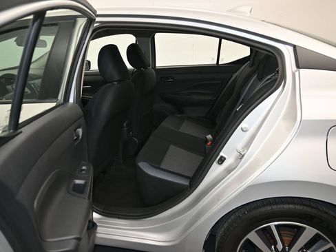 Used 2023 Nissan Versa SV image 19